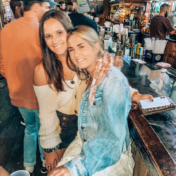 Meet your Posher, Sidney - Picture 1 of 1